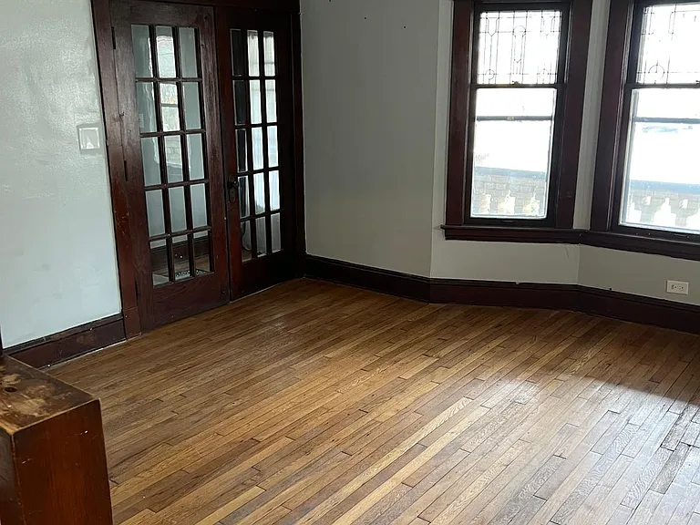 14406 Westropp Ave — Photo 1