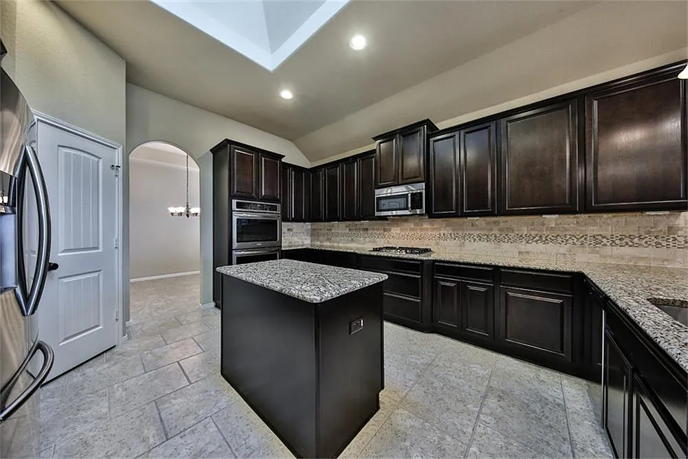 18106 Roebling Ct, Houston, TX 77044 | Zillow