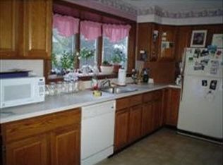 46 Harding Rd, Norwood, MA 02062