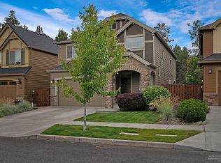 20438 Jacklight Ln, Bend, OR 97702