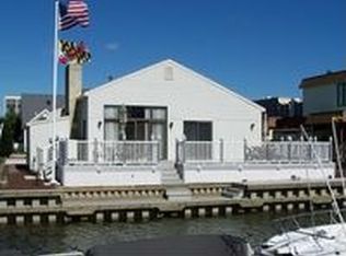 127 Channel Buoy Rd, Ocean City, MD 21842