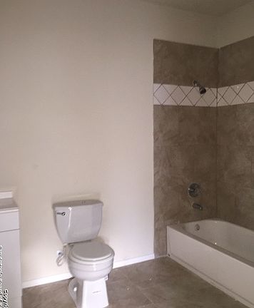 5th image of 1718 San Fernando St
