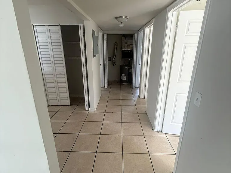 3375 Avenue J — Photo 4