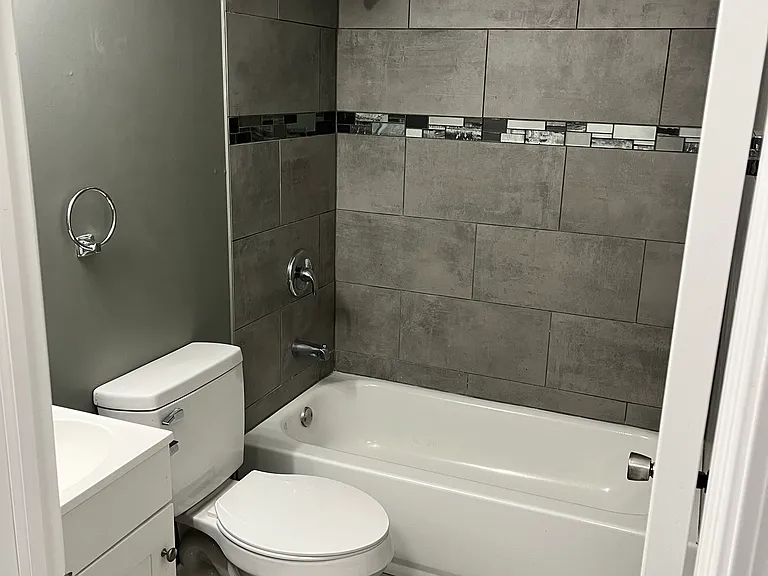 8347 S Sangamon St #0 — Photo 8