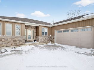 9128 Indian Hills Trl W, Lambton Shores, ON N0N1J2