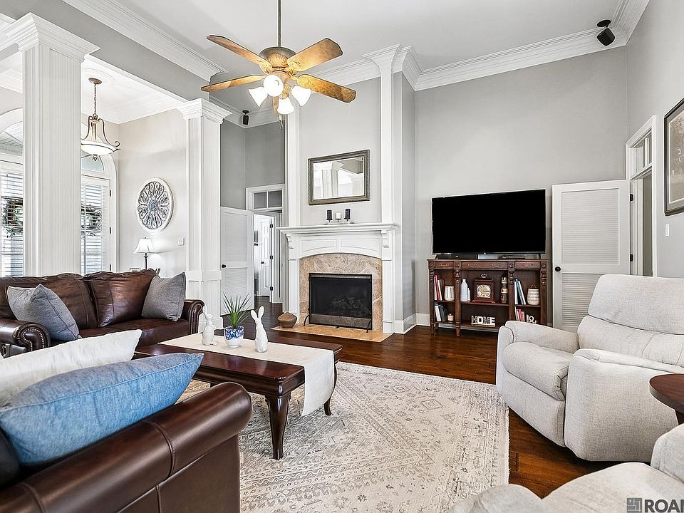 18433 Lake Harbor Ln, Prairieville, LA 70769 | Zillow