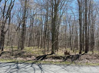 25 Annette Marie, Long Pond, PA