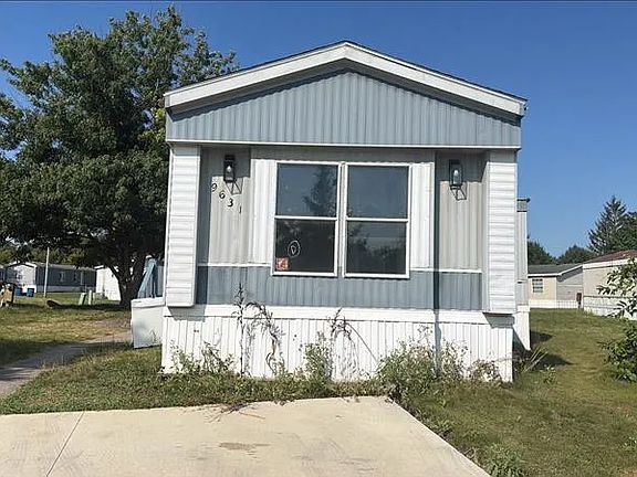2nd image of 9631 Springvale Dr Space 9631
