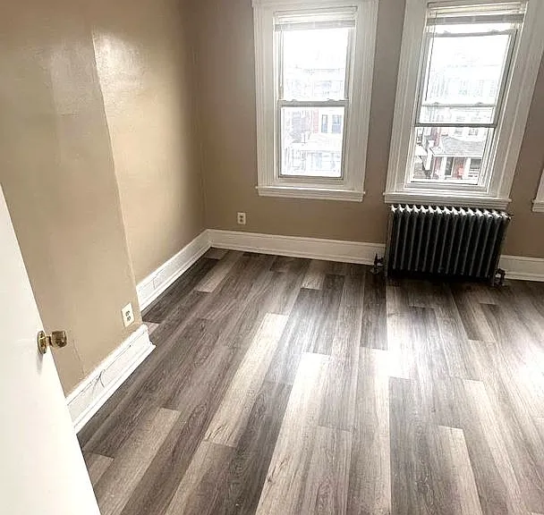 Walnut St 4935 — Photo 4