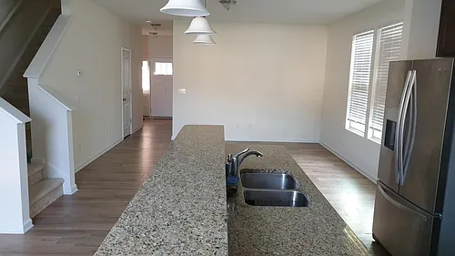 417 Irving Way Photo 1