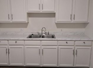 44030 Division St APT 5, Lancaster, CA 93535