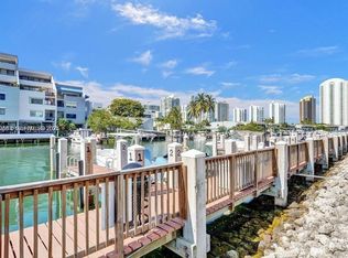 400 Kings Point Dr APT 1522, Sunny Isles Beach, FL 33160