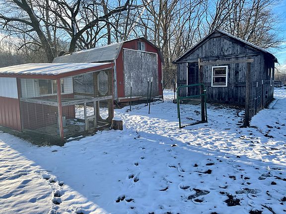 4th image of 1921 County Road 4030