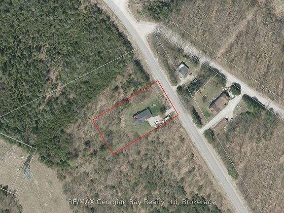 2nd image of 1810 Gratrix Rd