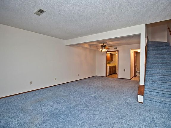 5th image of 47 Nantucket Dr