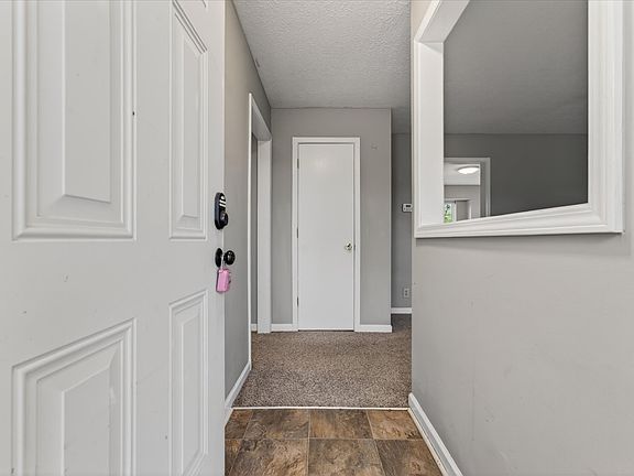 4th image of 2808 Nat Hoosier Ln