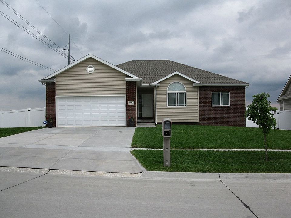 1st image of 7640 Greycliff Dr
