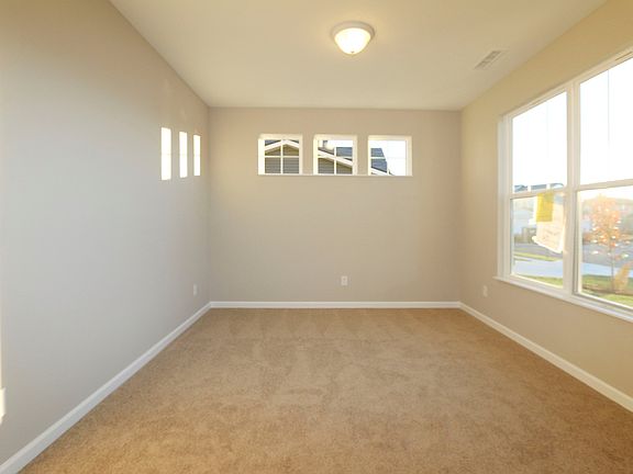 3rd image of 5203 Macaferty St