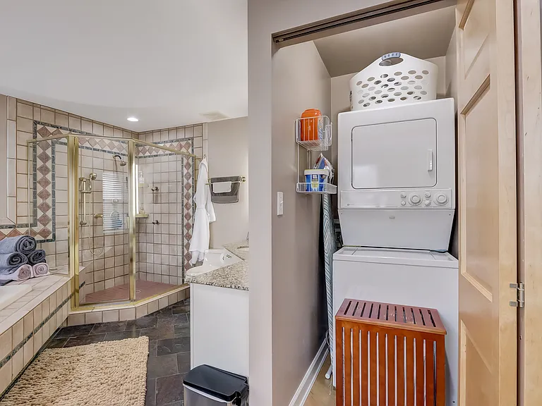 1679 N Cass St #1 — Photo 17