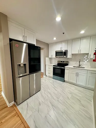 1911 Grand Ave #1C Photo 1