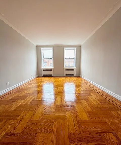416 E 17th St #6 — Photo 13