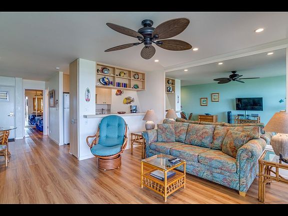 5th image of 3741 Lower Honoapiilani Rd APT 112