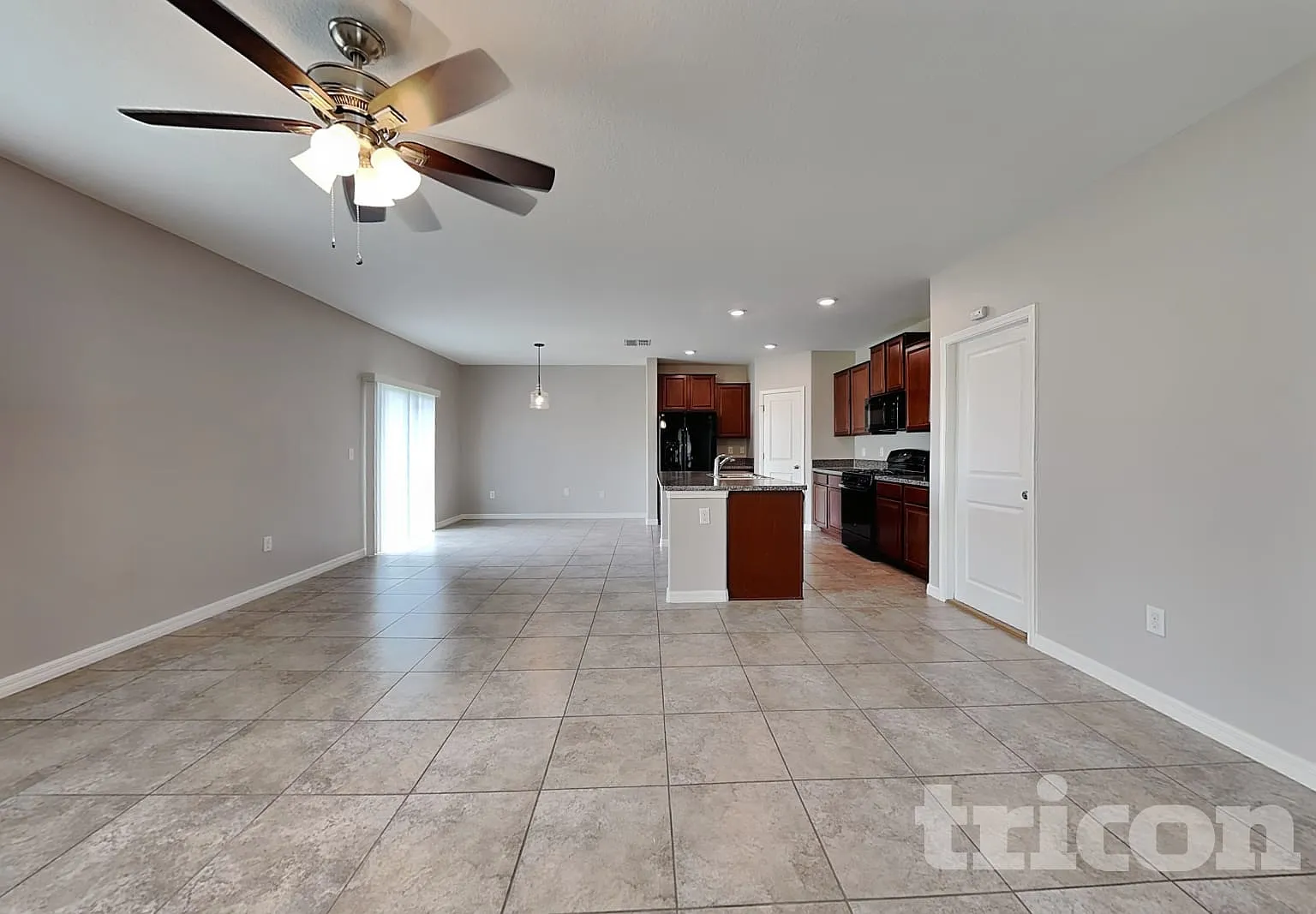 4906 White Chicory Drive Apollo Beach FL — Photo 3