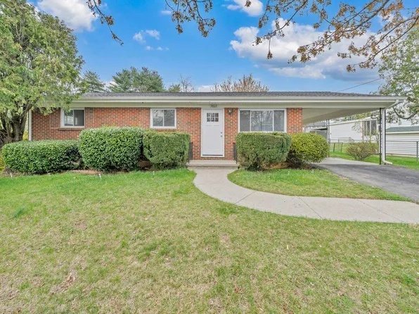 3807 Troutland Ave NW, Roanoke, VA 24017