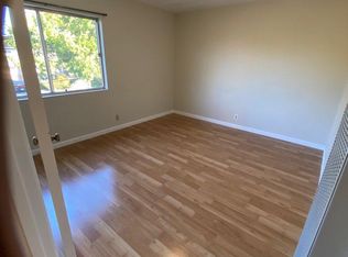 636 College Ave, Palo Alto, CA 94306