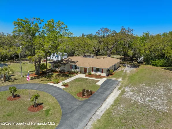 502 3rd Ave SE, Ruskin, FL 33570