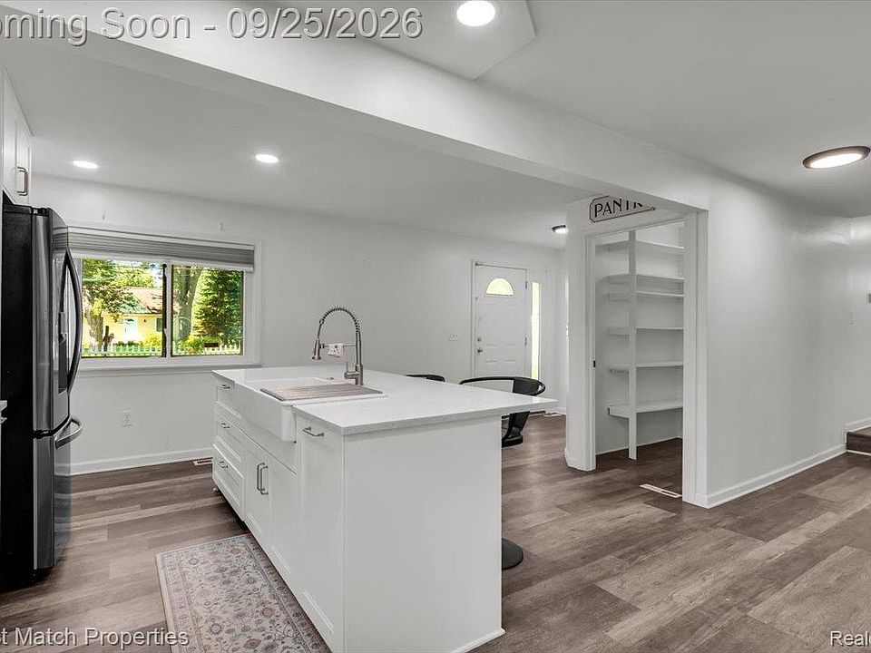 3149 Donley Ave, photo 21