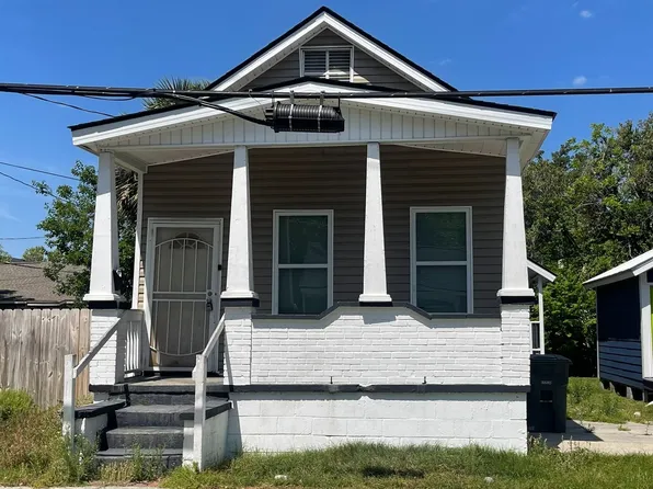 1112 E Bolton St, Savannah, GA 31404