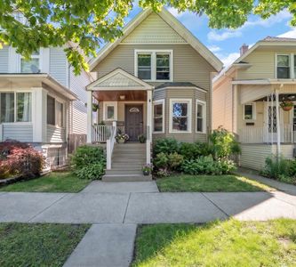 524 S Highland Ave, Oak Park, IL, 60304
