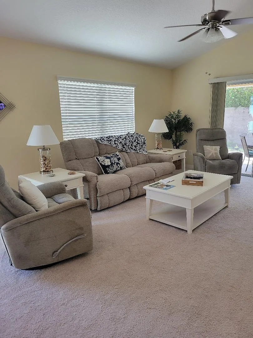 2 bed, 1161 sqft, $2,100 — Photo 3