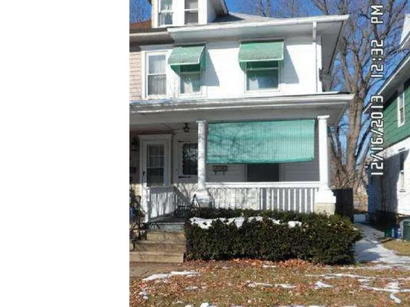 42 E Hendrickson Ave, Morrisville, PA 19067