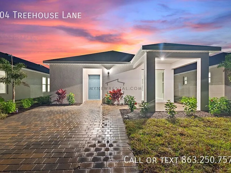 704 Treehouse Ln — Photo 30