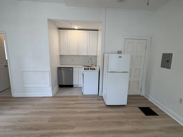 4078 Pechin St #1R, Philadelphia, PA 19128