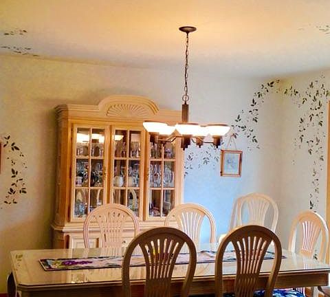 dining area open to kitchen