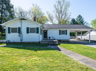 405 Pennsylvania Ave, Oak Ridge, TN 37830