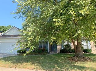 10 Somerset Pl, Collinsville, IL
