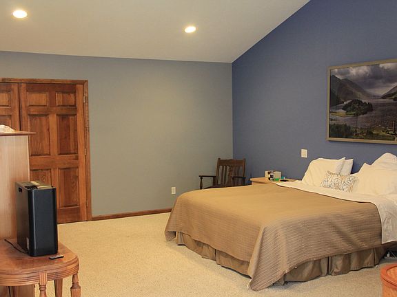 Master suite