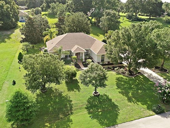 2nd image of 3934 Oak Pointe Dr