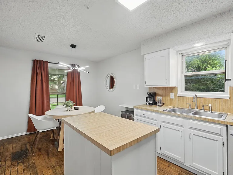 5830 Jester Dr — Photo 13