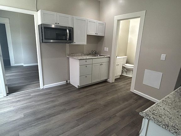 4th image of 218 E 12th St #091f7d1ef
