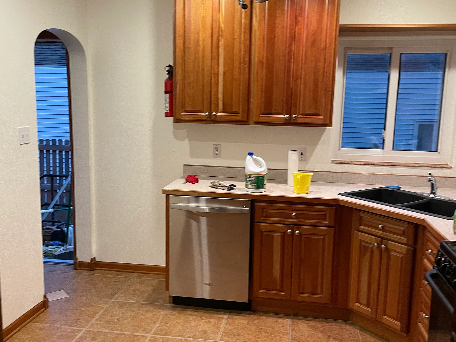 3 bed, 1450 sqft, $1,900 — Photo 3