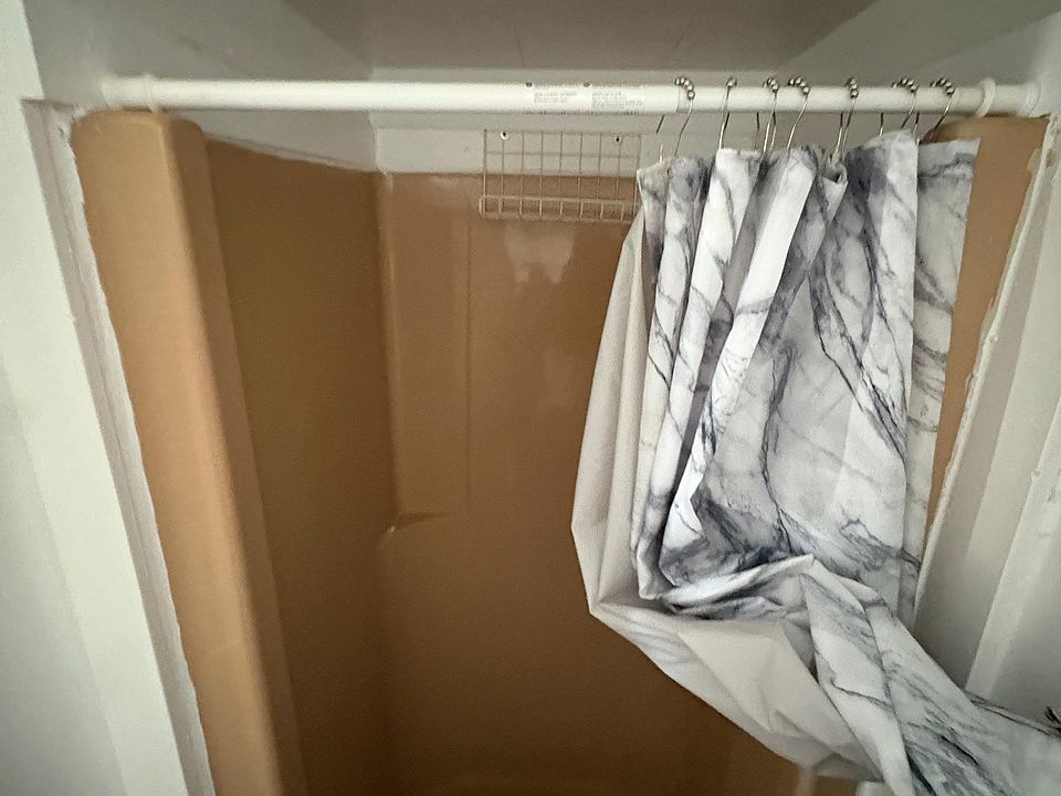 1st image of 231 Elm St #9