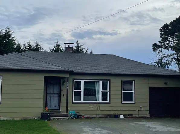 333 McNamara Ave, Crescent City, CA 95531