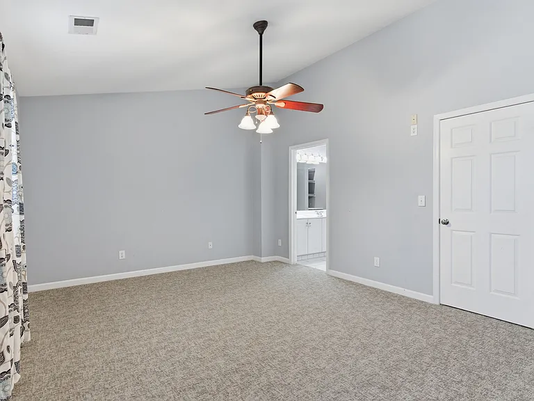 8020 Boone Trce — Photo 18
