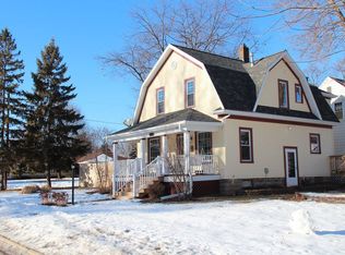 803 Derby Ln, Green Bay, WI 54301