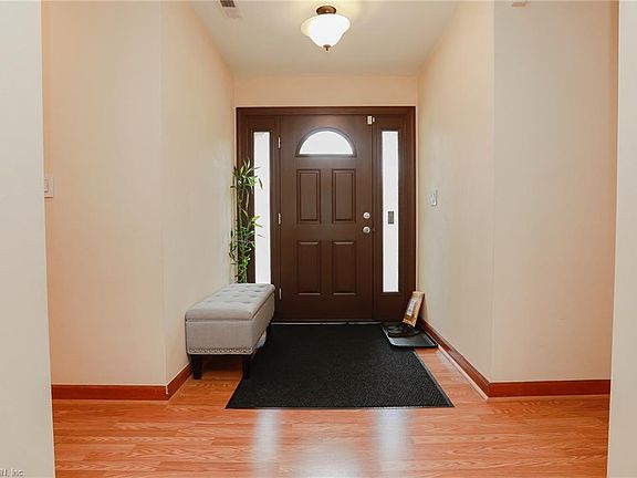 2nd image of 4609 Grove Hill Ct